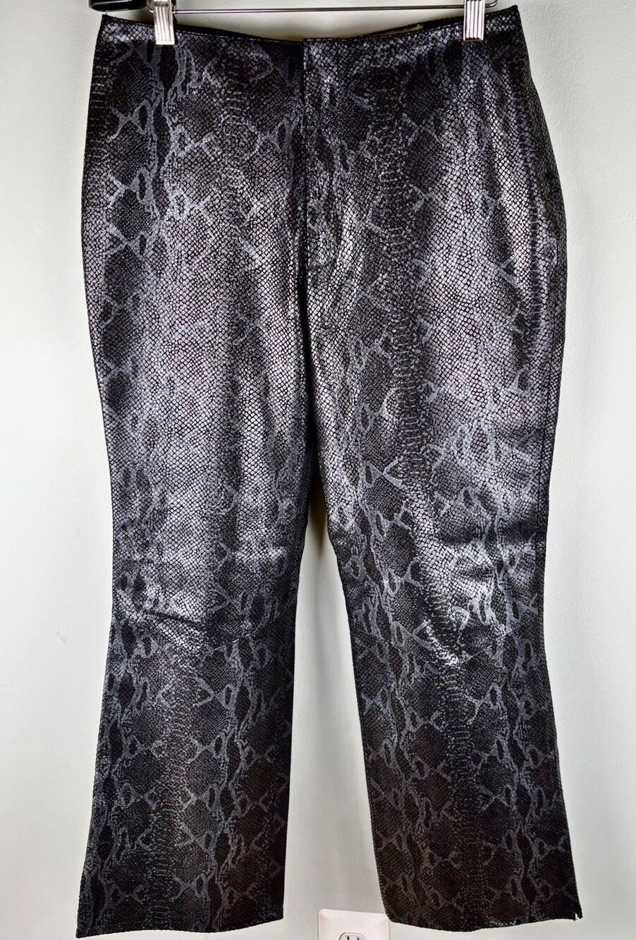 VTG 90s Sz 8P Short Gray Leather Pants Rem Garson Animal Print